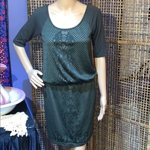 MAX STUDIO SPECIALTY PRODUCTS DRESS.